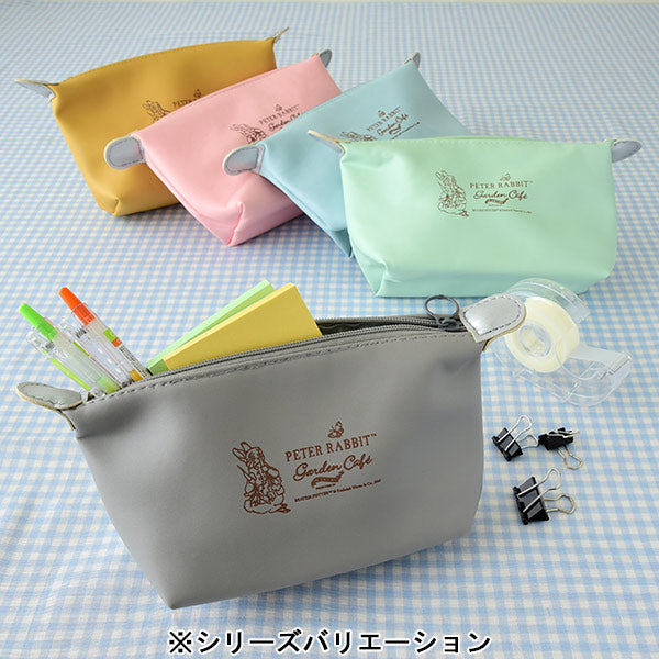 ピーターラビット(TM)ガーデンカフェ ベーシックポーチ グレー(PU素材)