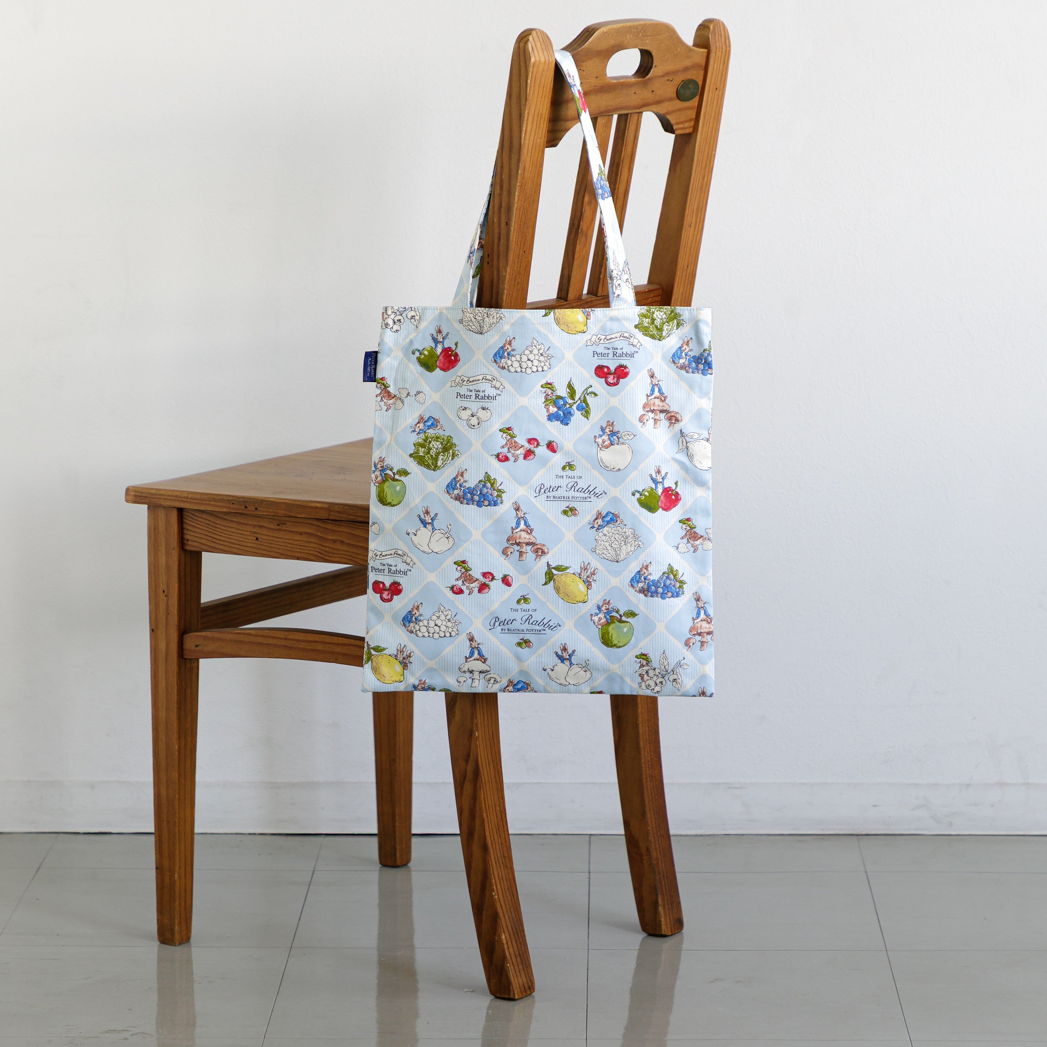 トートバッグ フルーツ&ベジ/タイル ブルー