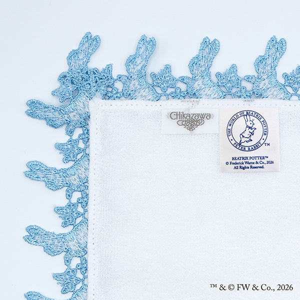 ピーターラビット(TM)近沢レースブルーハンカチ (ホワイト)