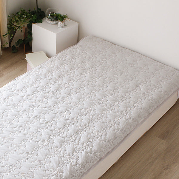 敷パッドS リバーシブル（ラディッシュ）